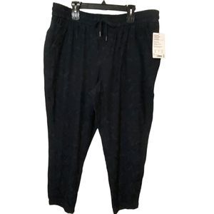 Athleta Trekkie North Jogger Pants Camo Drawstring Pockets Black Size‎ Plus